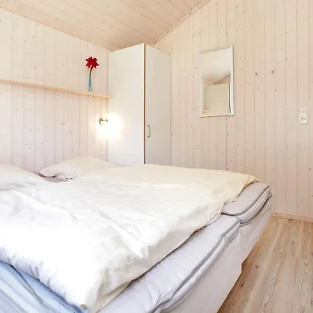 With Terrace, Гросенброде