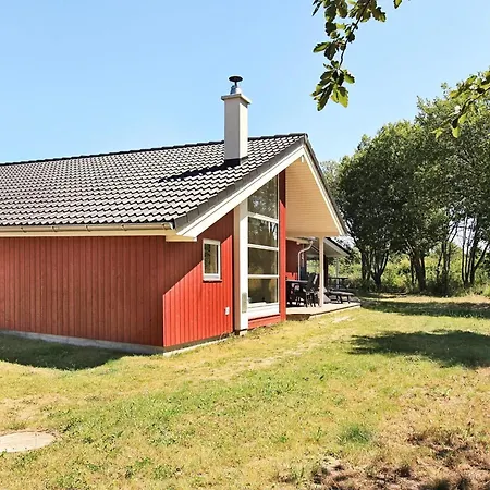 With Terrace, Ferienhaus